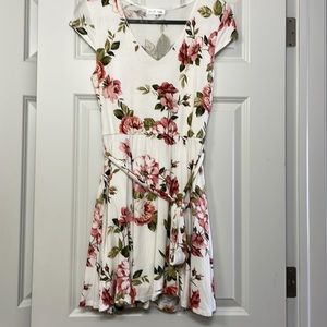 Emerald Sundae Women’s Floral Dress White